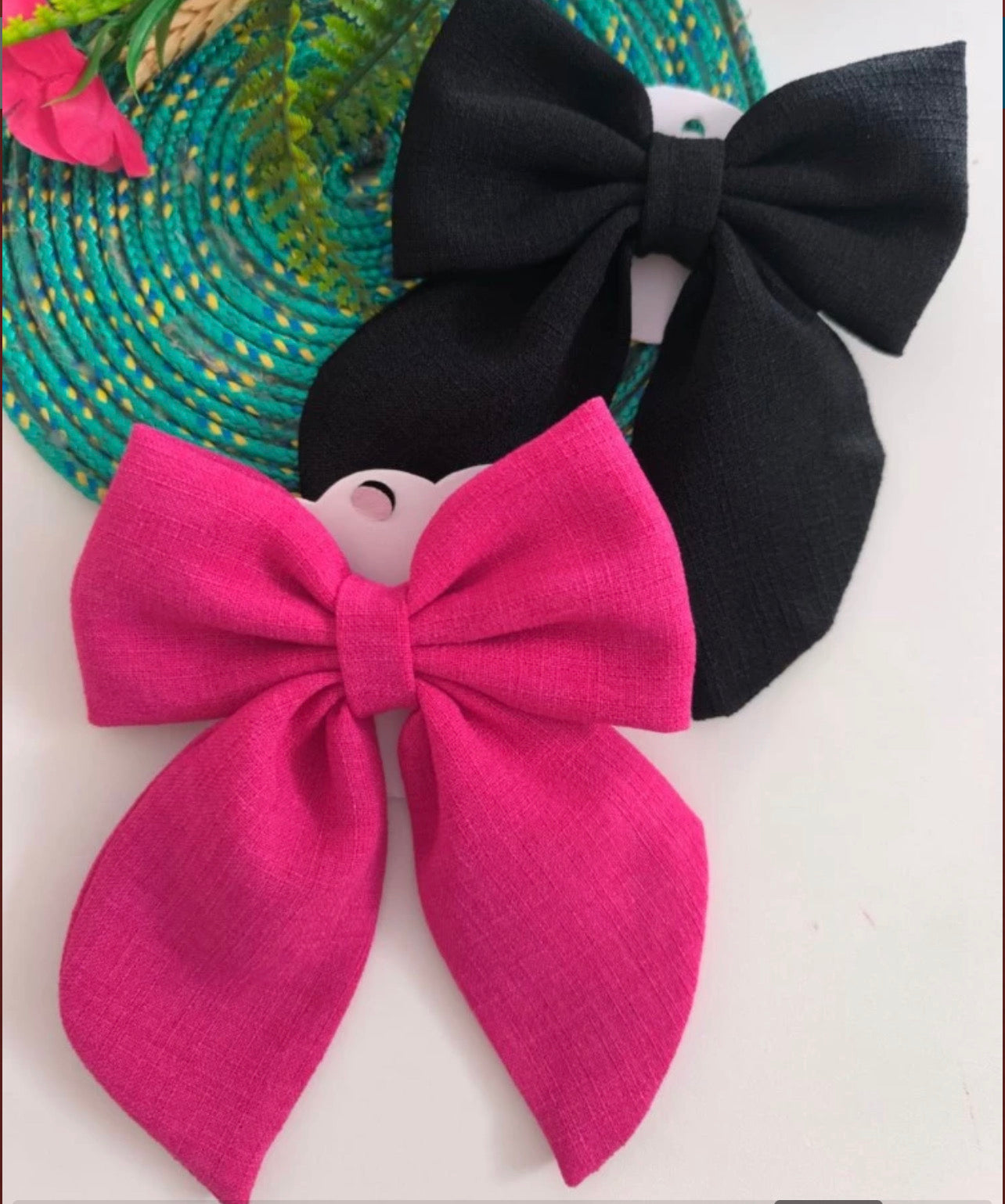 ES0002 Bows