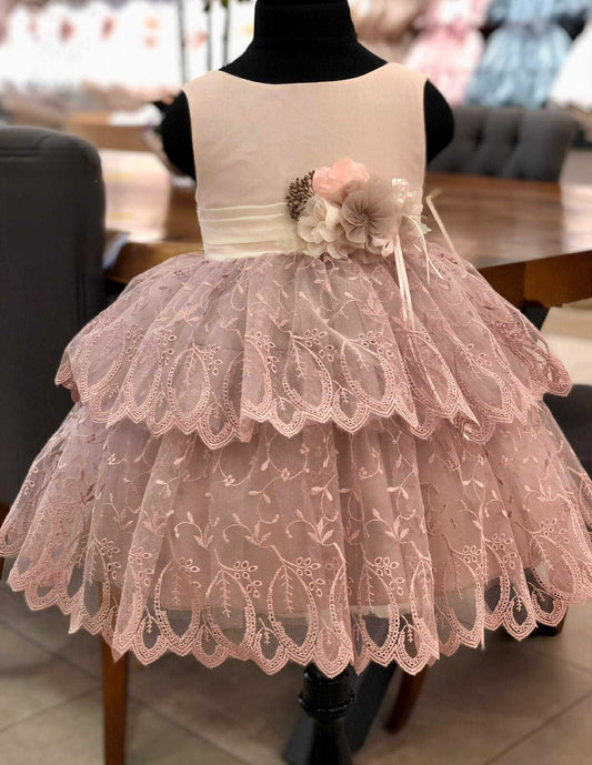 MT046- Emilia's Dress